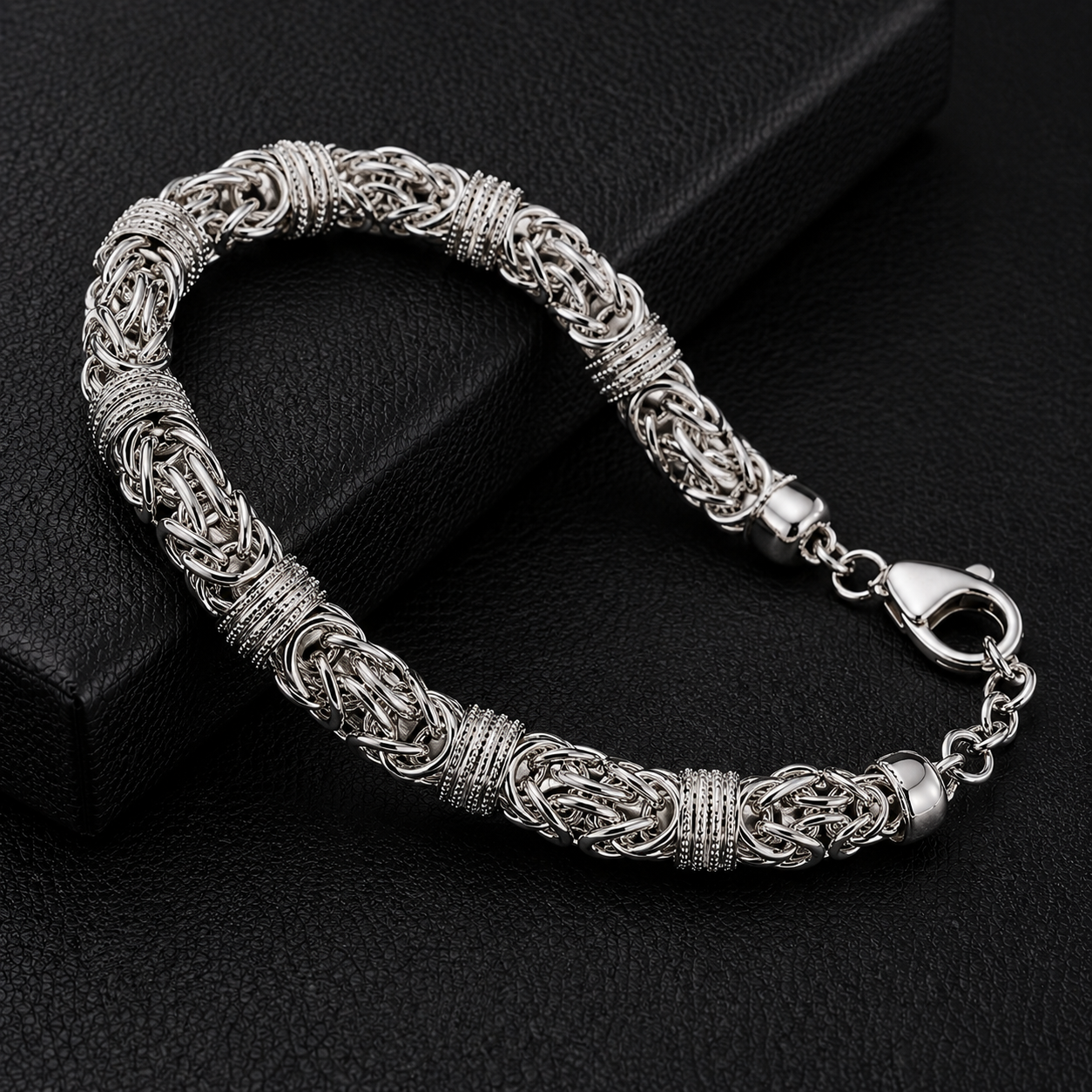 The Byzantine Elite Chain Bracelet | Silver Textured Edition
