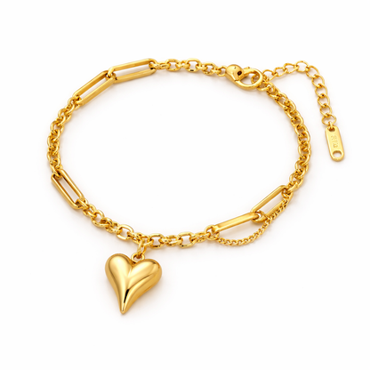 The Amour Link Charm Bracelet | 18K Gold Finish with Heart Pendant