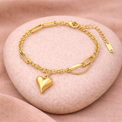 The Amour Link Charm Bracelet | 18K Gold Finish with Heart Pendant