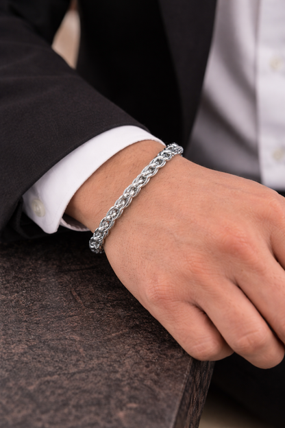 The Silver Alpha Wheat Chain Bracelet